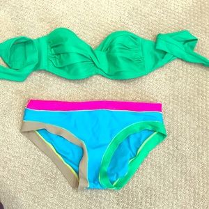 Bikini two-piece bathing suit